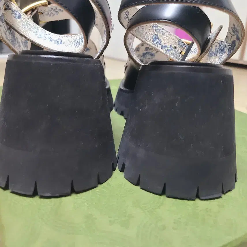 [BUNJANG] Gucci Horsebit Platform Sandals / 마지막 가격 내림.구찌 645394 홀스빗 플랫폼 샌들 35사이즈