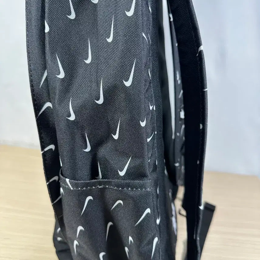 [BUNJANG] Nike Swoosh All Over Print Backpack Black / 나이키 스우시 올오버 프린트 백팩 블랙