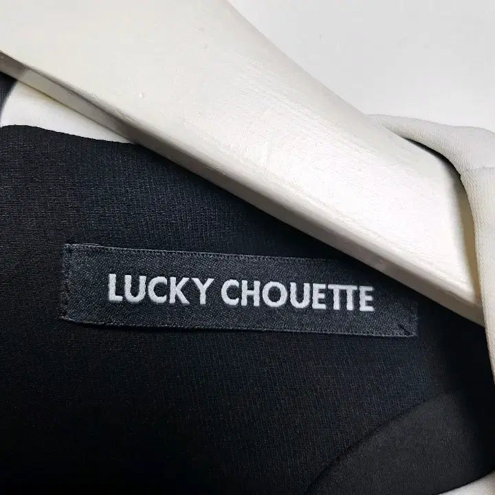 [BUNJANG] Lucky Chouette Black Pleated Dress / 럭키슈에뜨 블랙 플리츠 원피스
