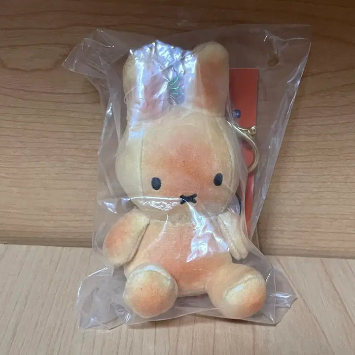 [BUNJANG] Miffy Doll (Bread Edition) - Sealed / 빵 미피 판매 미개봉