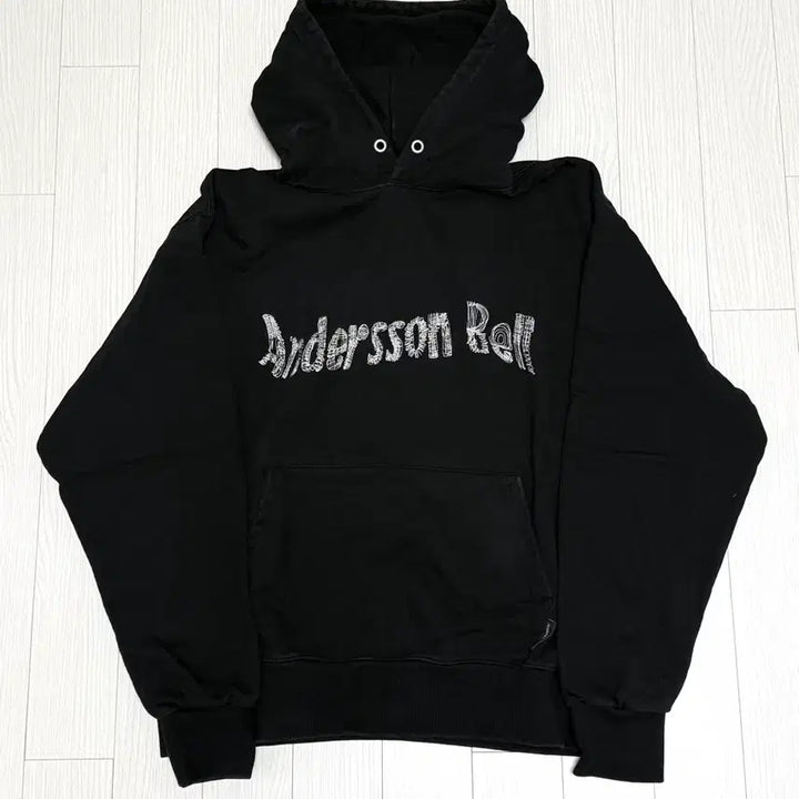[BUNJANG] Andersson Bell Hoodie Black / 앤더슨벨 후드티 블랙