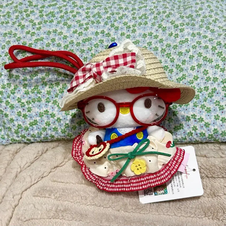 [BUNJANG] Hello Kitty Applered Check Dress Mascot / 헬로키티 애플레드체크 드레스 마스코트