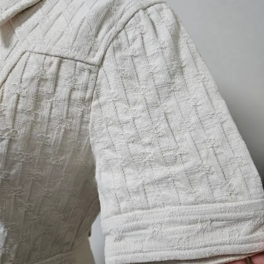 [BUNJANG] Sandro Short Sleeve Ivory Dress Size 34 (US 4/XS) / 산드로 반팔 화이트 원피스 34 (55사이즈)