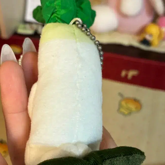 [BUNJANG] Aokubi Daikon Radish Plush Keychain / 아오쿠비 다이콘 무우상 인형 키링