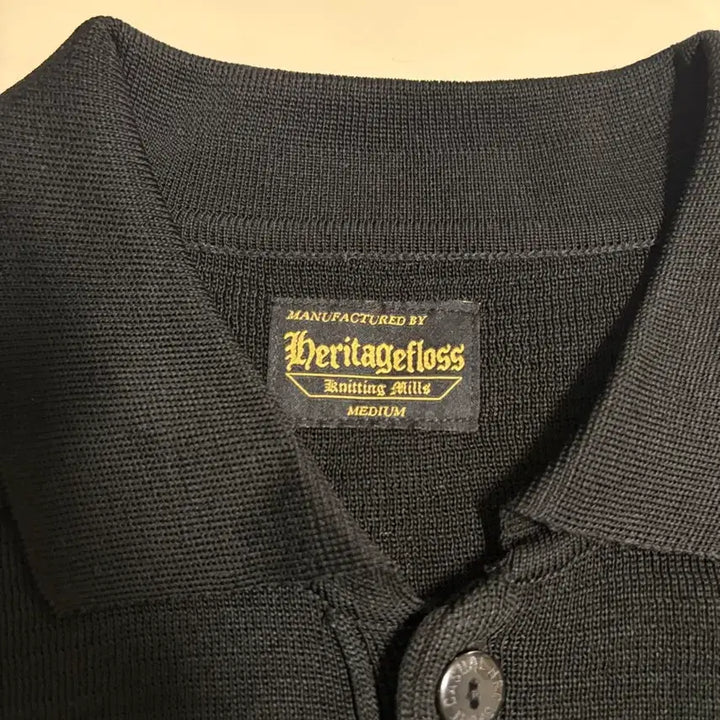 [BUNJANG] Heritageplus Acrylic Collar Short Sleeve T-Shirt / 헤리티지플로스 Acrylic 카라 반팔티