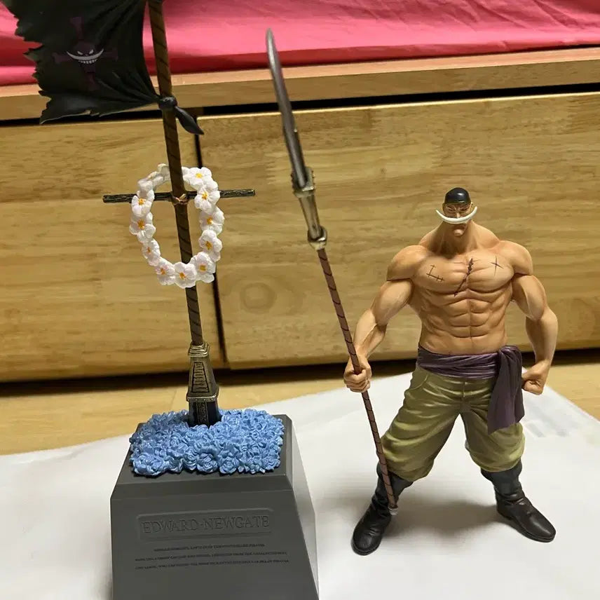 [BUNJANG] Whitebeard One Piece Figure / 원피스 흰수염 피규어