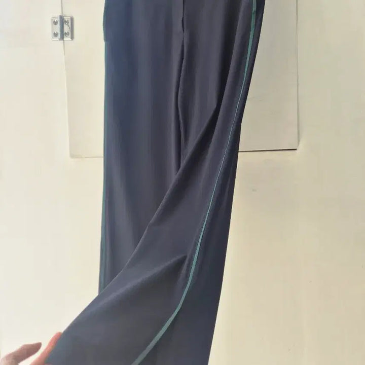 [BUNJANG] KUHO Side Stripe Wide Slacks / KUHO 사이드라인 와이드 슬랙스 73-104