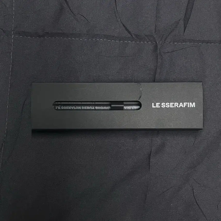 [BUNJANG] LE SSERAFIM Debut Showcase Lightstick / 르세라핌 데뷔 쇼케이스 라이트스틱 응원봉