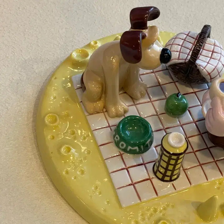 [BUNJANG] Wallace &amp; Gromit Picnic on the Moon Limited Edition Figure (2003) / (한정판/ 미사용)(풀박)월레스와 그로밋 피크닉 피규어
