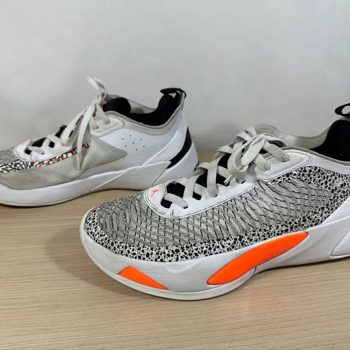 [BUNJANG] Nike Jordan Luka Basketball Shoes 270 / 나이키 조던 루카 농구화  270