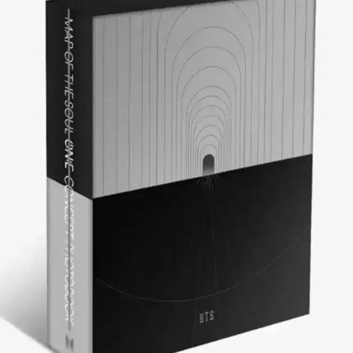 [BUNJANG] BTS Map Of The Soul ON: E Concert Photobook / 방탄소년단 Map Of The Soul ONE 콘서트 포토북 bts