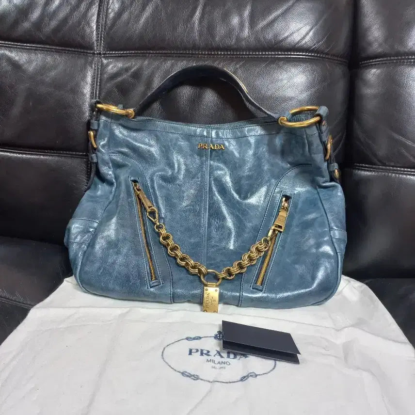 [BUNJANG] Prada Leather Chain Shoulder Bag Blue / 프라다 가죽 체인 숄더백 블루