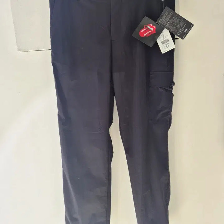 [BUNJANG] The Rolling Stones Black Cargo Pants Size 82 / 더 롤링스톤즈 블랙 카고 바지 새상품 82사이즈