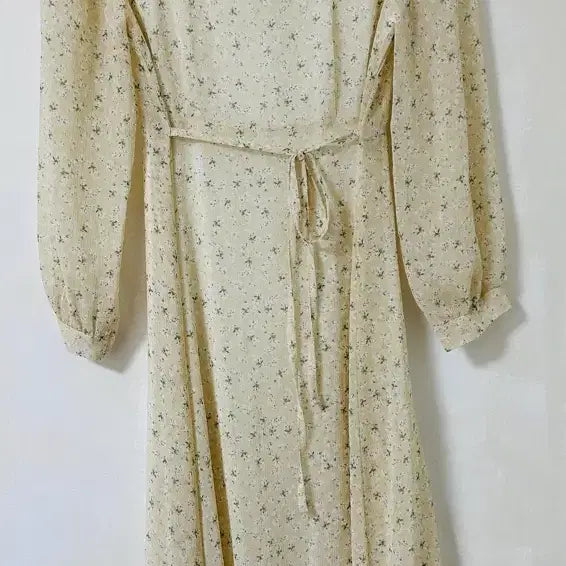 [BUNJANG] ATTRANGS Chiffon Long Dress Yellow Floral Pattern / 아뜨랑스 쉬폰원피스 쉬폰롱원피스 여름원피스 55-66