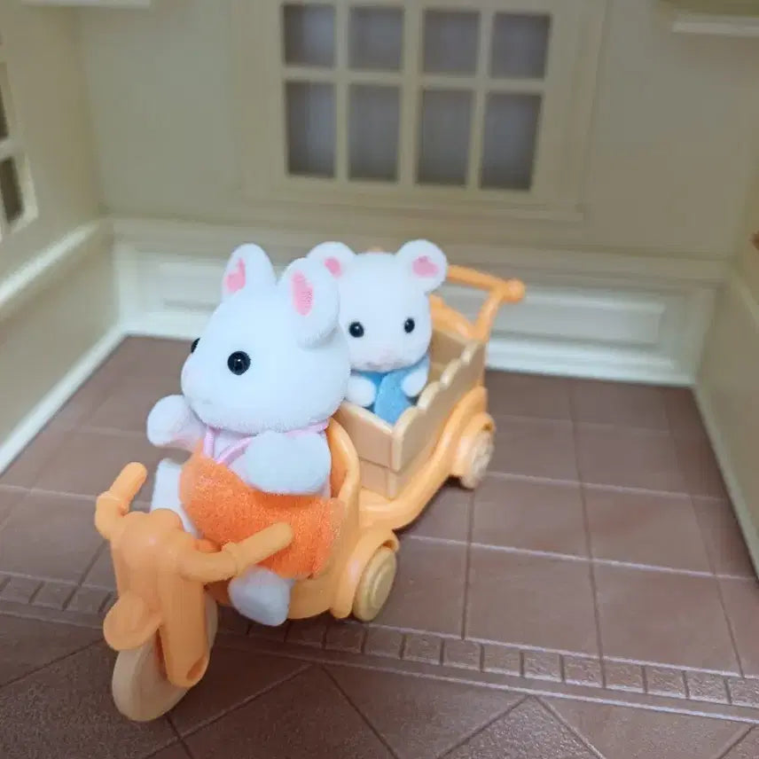 [BUNJANG] Sylvanian Families Baby Mouse Siblings &amp; Bicycle Set / 실바니안 아기생쥐남매&amp;자전거