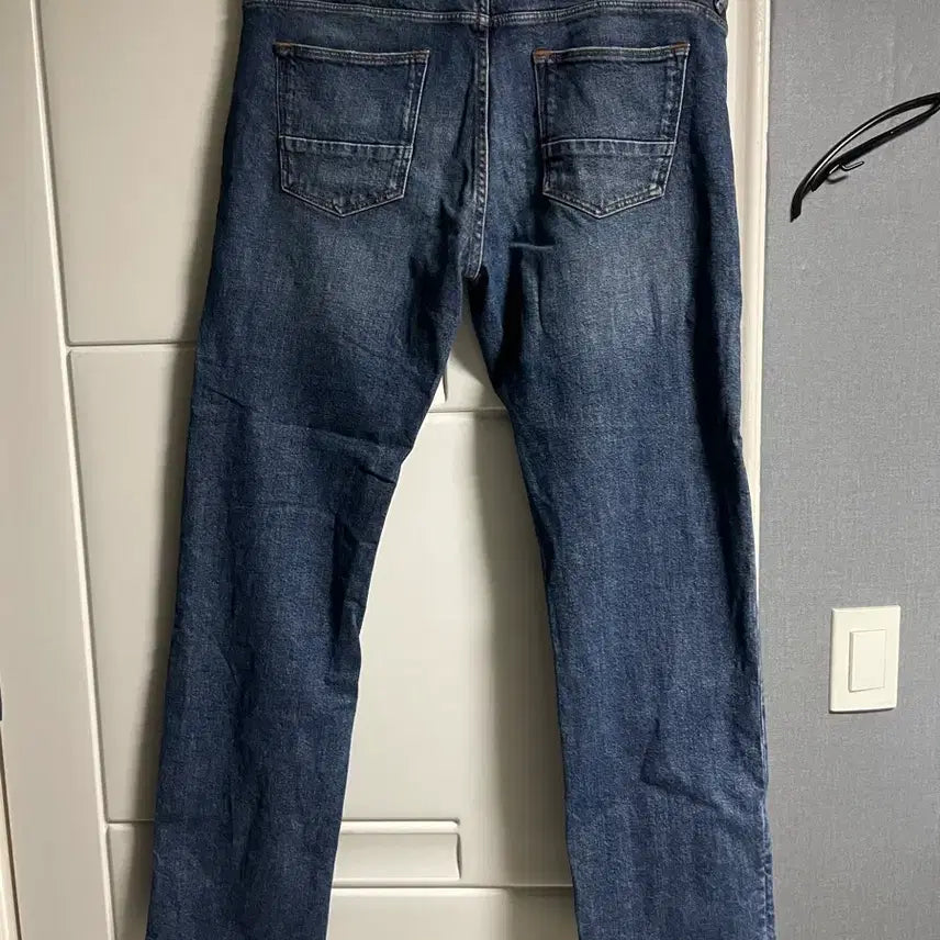 [BUNJANG] Massimo Dutti Regular Fit Jeans Size 34 / Massimo Dutti 레귤러핏 청바지 34