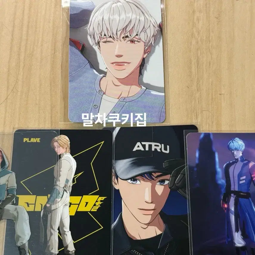 [BUNJANG] PLAVE Kaligo 2nd Batch Eunho Bundle Set / 플레이브 칼리고2 블샵 2차 은호 및 포카 일괄판매