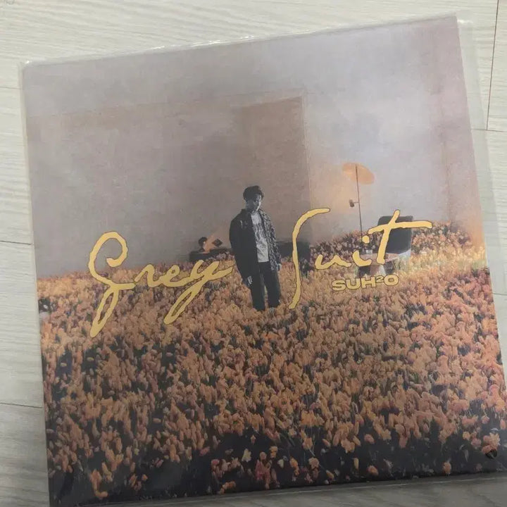 [BUNJANG] EXO SUHO Gray Suit LP / 엑소 수호 그레이수트 lp앨범 Grey Suit