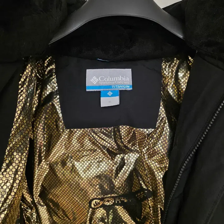 [BUNJANG] Columbia Mountain Hooded Parka Goose Down Jacket XL / 컬럼비아 마운틴 후드 파카 구스 다운 자켓