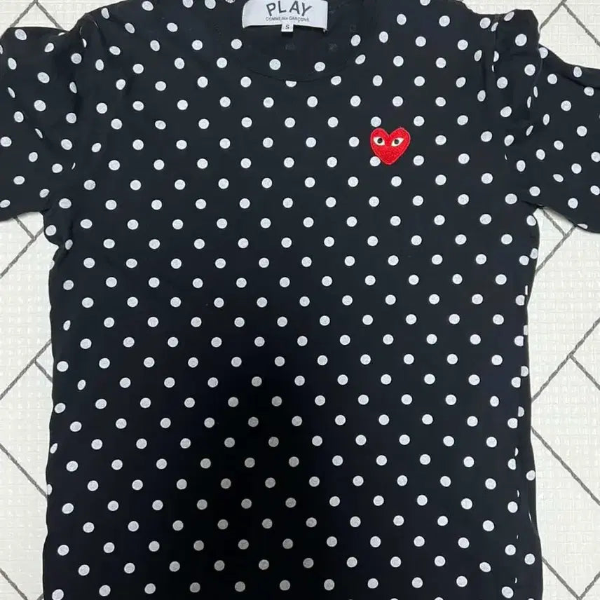 [BUNJANG] Comme des Garçons Dot Roll Sleeve Top / 꼼데 도트 롤슬리브