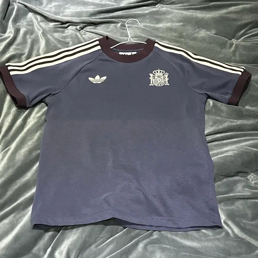 [BUNJANG] Adidas Spain T-Shirt / 아디다스 스페인 반팔티셔츠 KR L