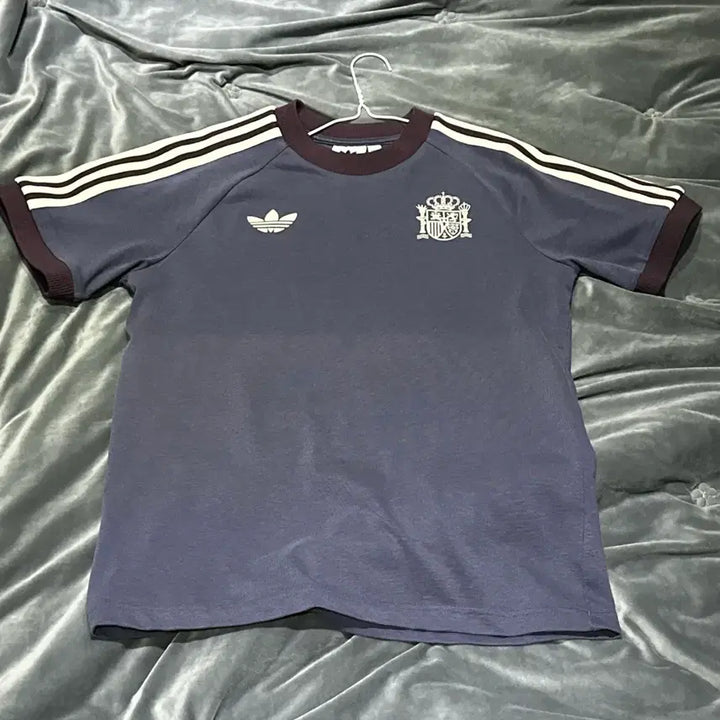 [BUNJANG] Adidas Spain T-Shirt / 아디다스 스페인 반팔티셔츠 KR L