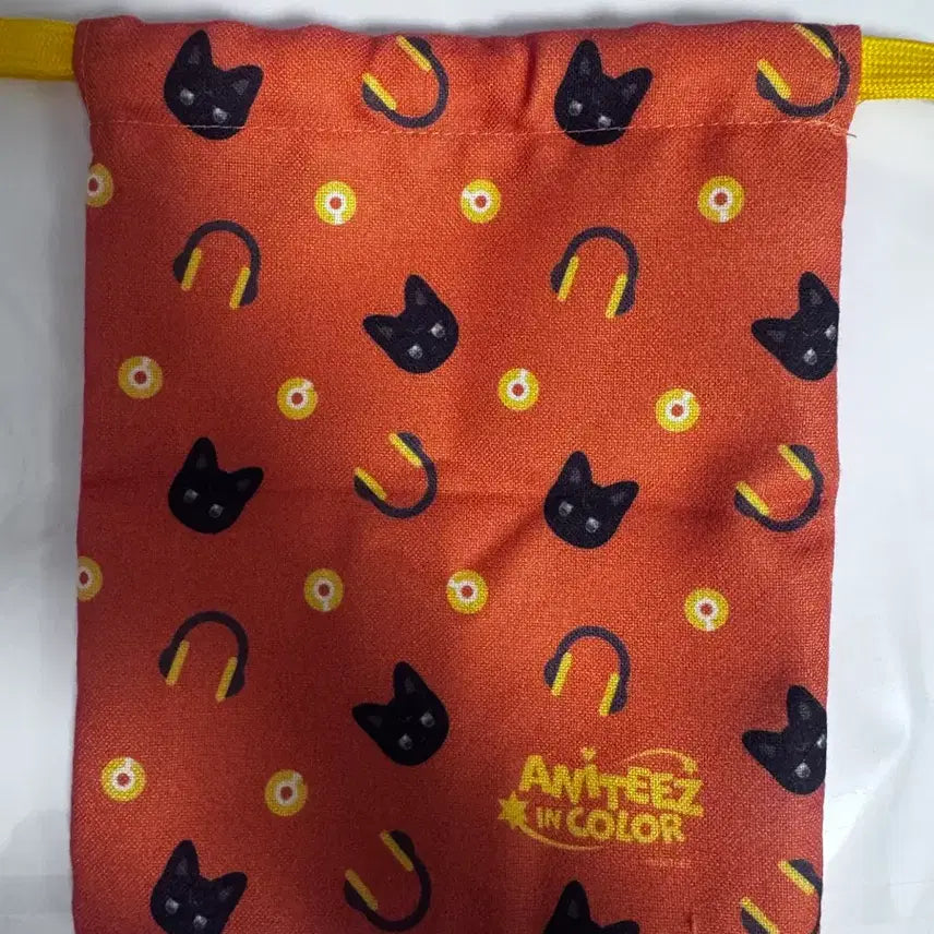 [BUNJANG] ATEEZ Aniteez Color Pouch Wooyoung / 에이티즈 애니티즈 컬러 파우치 우요냥 우영 wooyoung