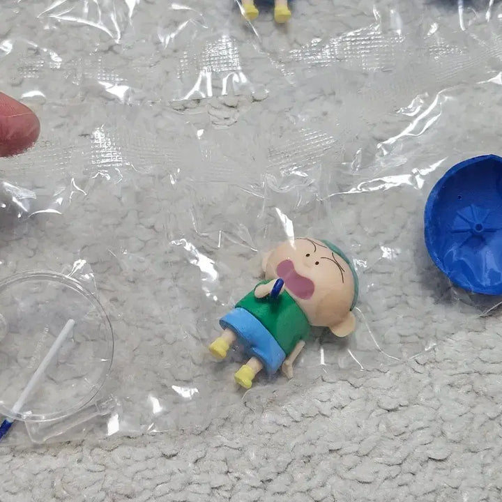 [BUNJANG] Crayon Shin-chan Kazama Kun Umbrella Figure (Sealed) / 짱구 우산 피규어 훈이