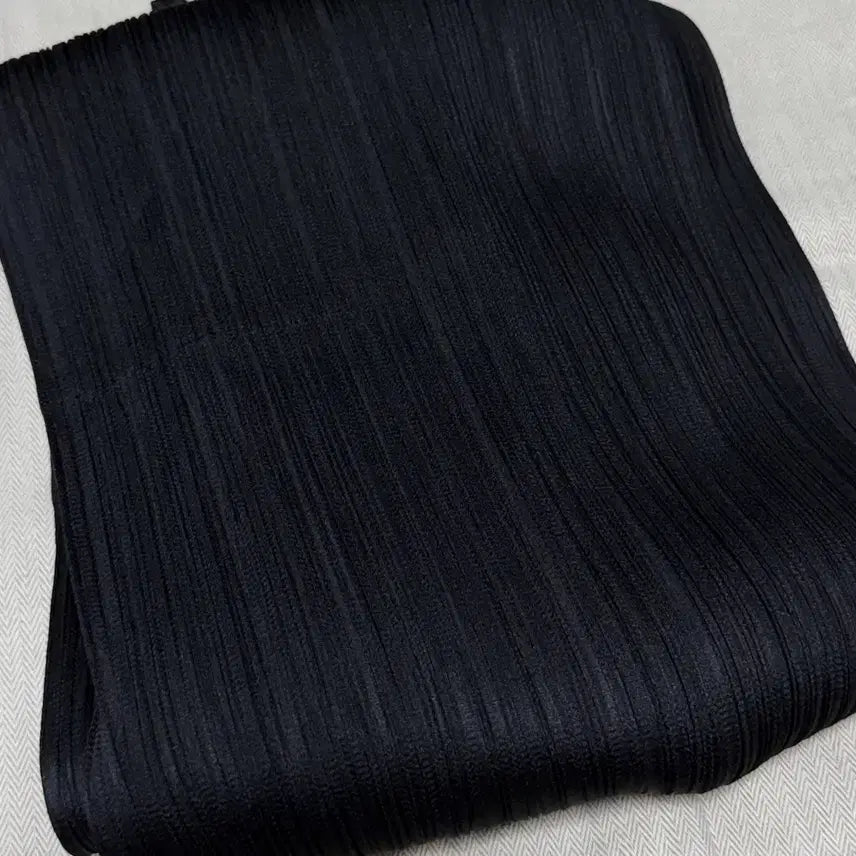 [BUNJANG] Pleats Please Basic Long Cardigan Black Size 3 / 플리츠플리즈 베이직 롱 가디건 블랙 3사이즈