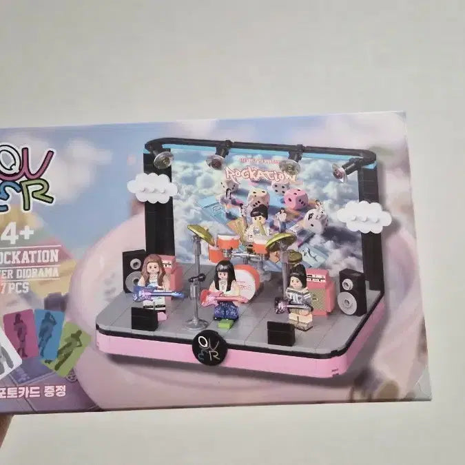 [BUNJANG] QWER Location Diorama (Sealed) / QWER 락케이션 디오라마 미개봉