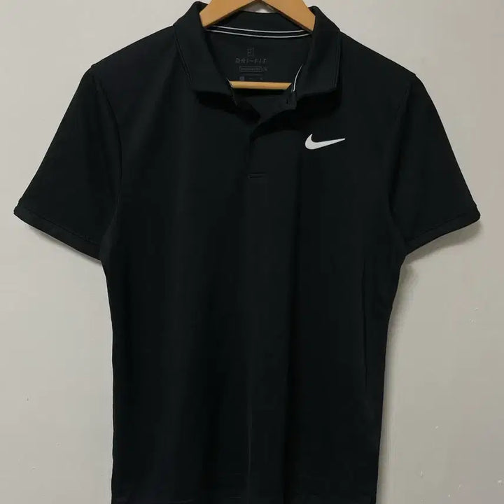 [SOLD OUT] 95 나이키 드라이핏 기능성 스판 반팔 카라티 정품