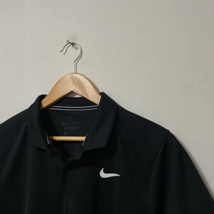 [SOLD OUT] 95 나이키 드라이핏 기능성 스판 반팔 카라티 정품