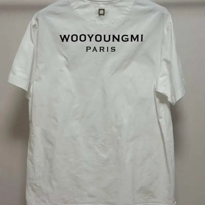 [BUNJANG] Wooyoungmi Back Logo Short Sleeve T-Shirt / [48]우영미 백로고 반팔