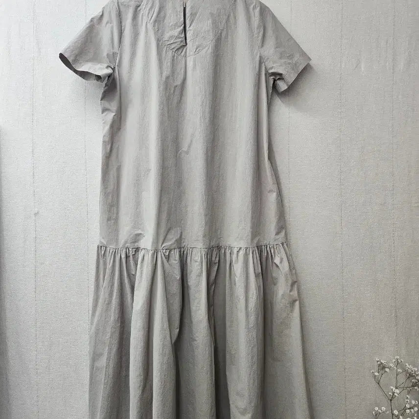 [BUNJANG] Beige Ruffle Long Dress - Free Size / 바스락 프릴 롱원피스 ~77