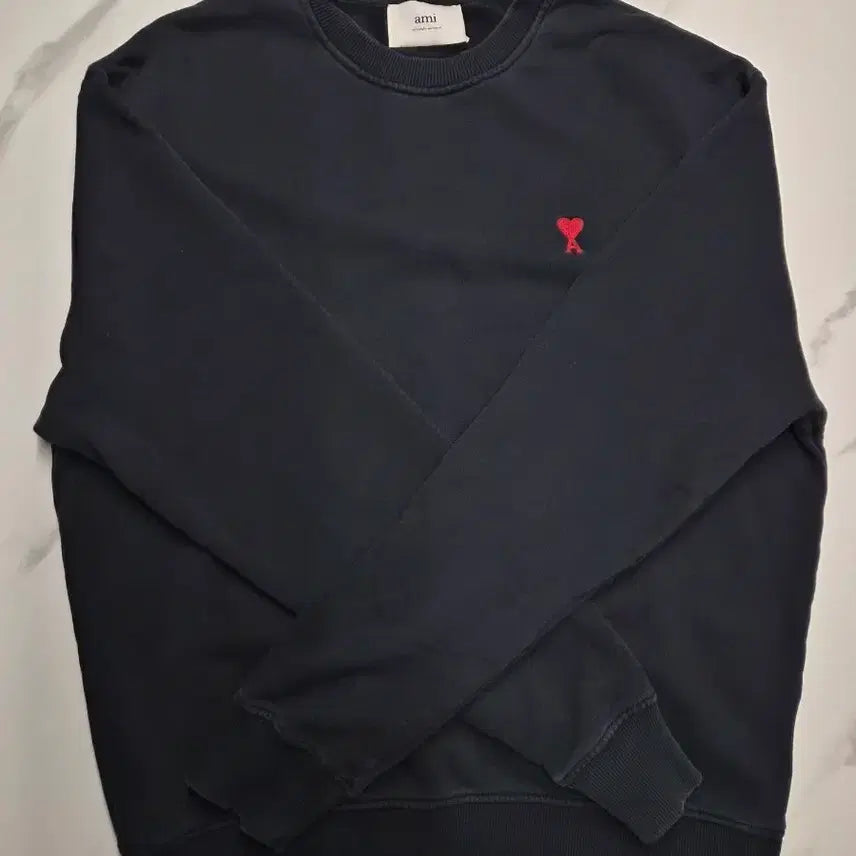 [BUNJANG] AMI Small Heart Sweatshirt Black L / (크림구매)아미 스몰 하트 맨투맨 블랙 L