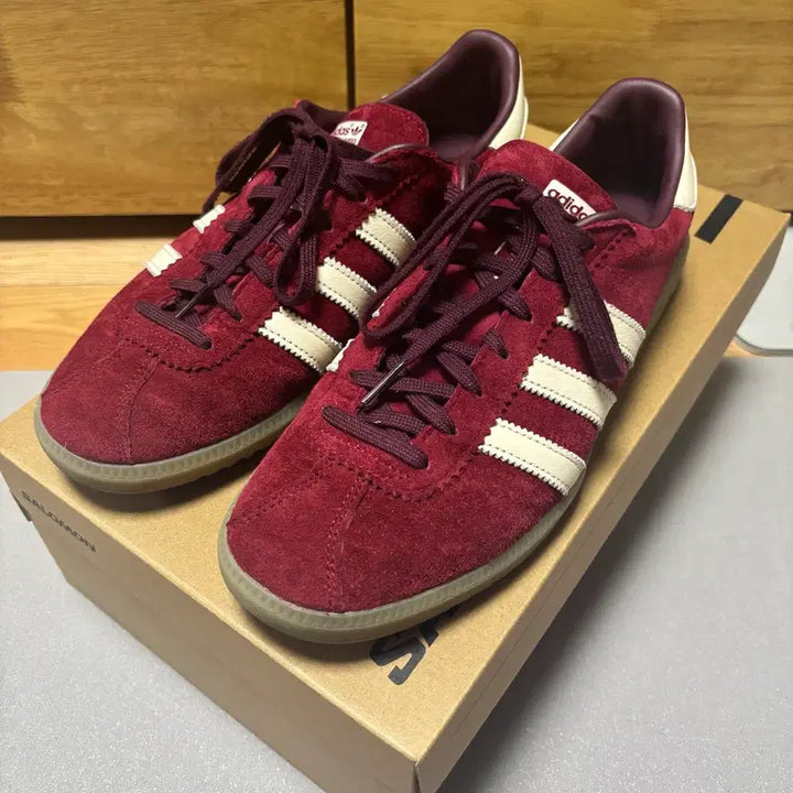 [BUNJANG] Adidas Bermuda Burgundy Sneakers (265) / [265] 아디다스 버뮤다 버건디