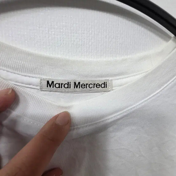 [BUNJANG] Mardi Mercredi Flower Short Sleeve T-Shirt White / 마르디 메크르디 플라워 반팔 티셔츠 화이트