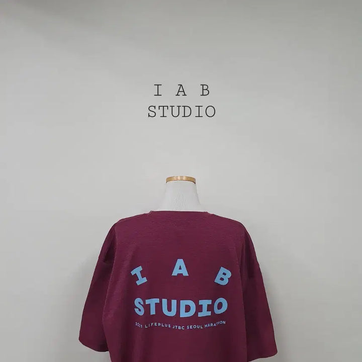[BUNJANG] IAPP STUDIO Burgundy Big Logo T-Shirt XXL / No.26050616 아이앱스튜디오 반팔 티셔츠 버건디