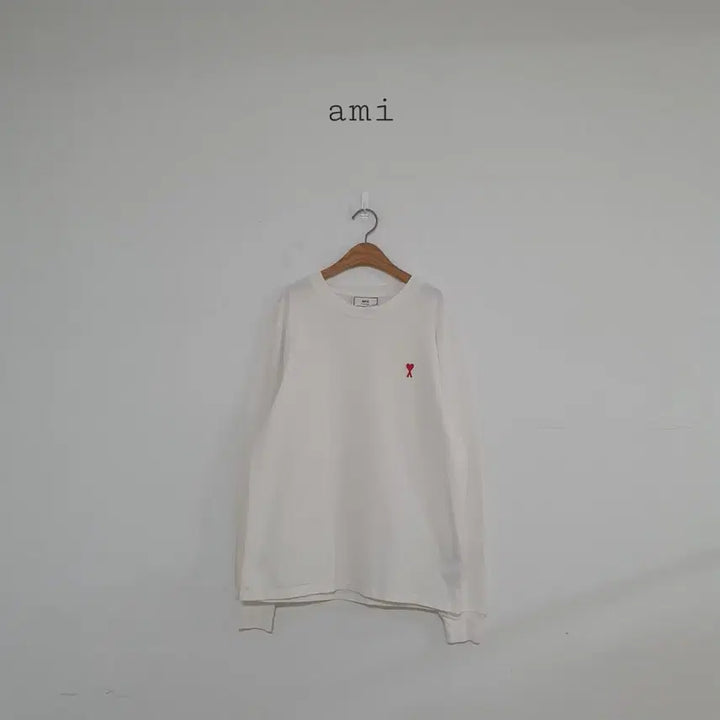 [BUNJANG] AMI Small Heart Logo Long Sleeve T-Shirt Ivory / No.26050617 아미 스몰 하트 로고 긴팔 티셔츠 아이보리