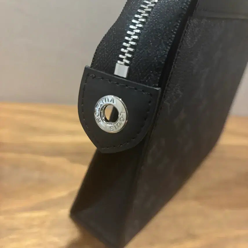 [BUNJANG] Black Leather Clutch Pouch Card Wallet / 블랙 레더 클러치 파우치 카드지갑