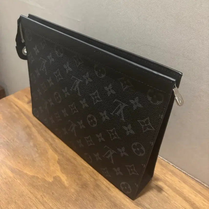 [BUNJANG] Black Leather Clutch Pouch Card Wallet / 블랙 레더 클러치 파우치 카드지갑