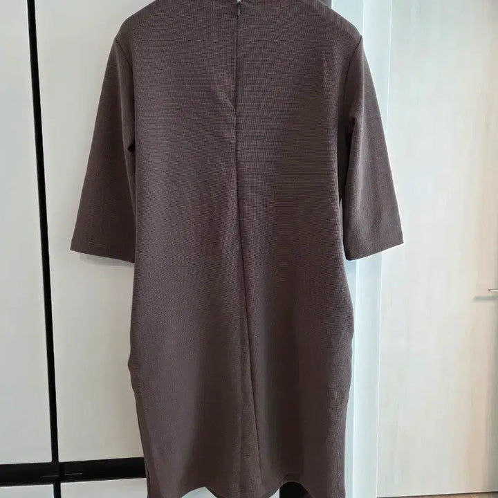 [BUNJANG] Uniqlo Brown 7-Sleeve Midi Dress / 유니클로 브라운 7부 원피스 M