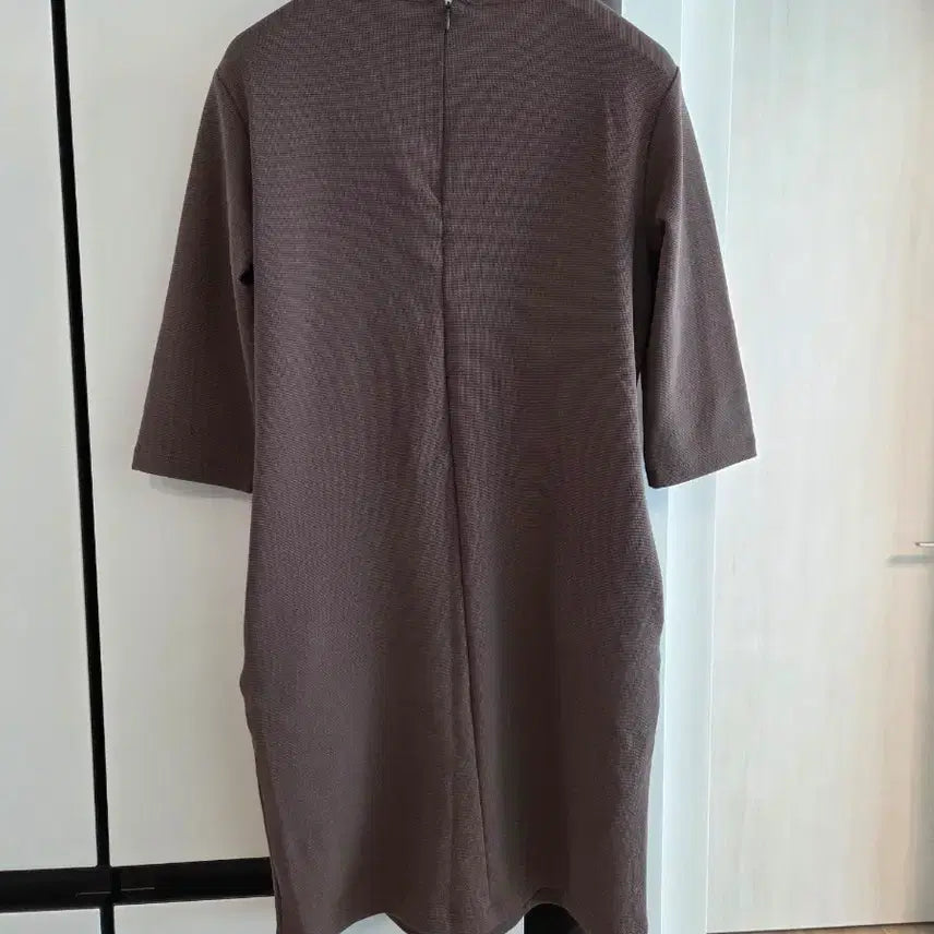 [BUNJANG] Uniqlo Brown 7-Sleeve Midi Dress / 유니클로 브라운 7부 원피스 M