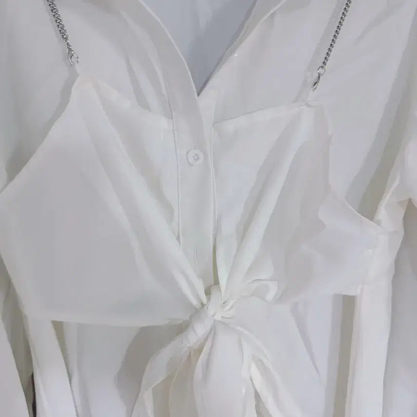 [BUNJANG] White Shirt Dress with Chain Detail / 화이트 셔츠 원피스 체인 디테일