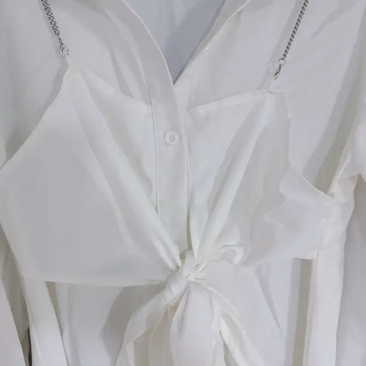 [BUNJANG] White Shirt Dress with Chain Detail / 화이트 셔츠 원피스 체인 디테일