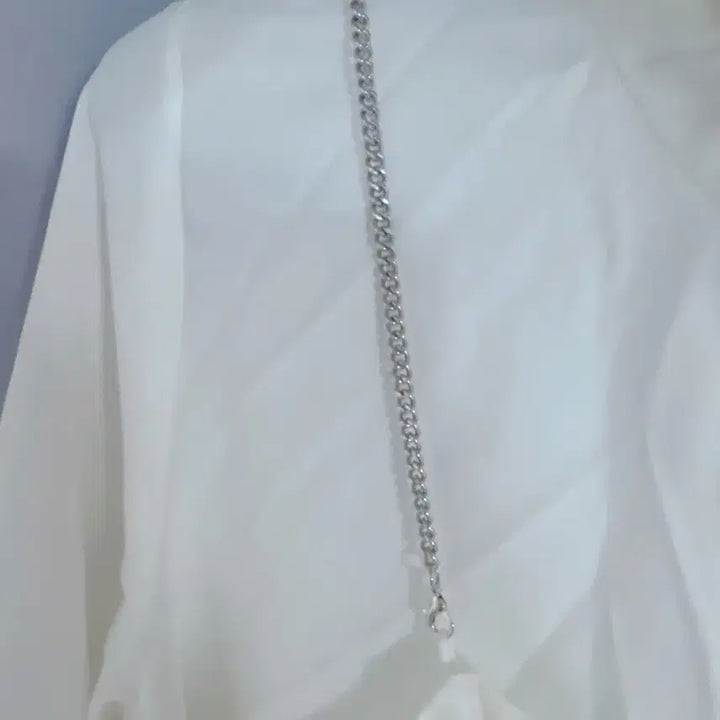 [BUNJANG] White Shirt Dress with Chain Detail / 화이트 셔츠 원피스 체인 디테일