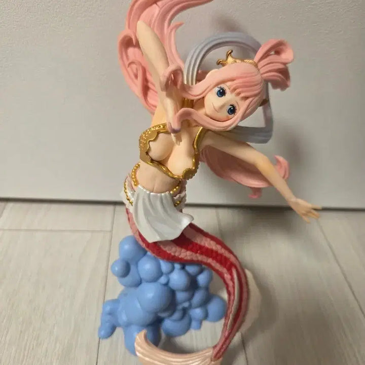 [BUNJANG] Banpresto BWFC One Piece Princess Shirahoshi Figure / 반프레스토 BWFC 원피스 시라호시 공주 피규어