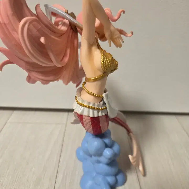 [BUNJANG] Banpresto BWFC One Piece Princess Shirahoshi Figure / 반프레스토 BWFC 원피스 시라호시 공주 피규어