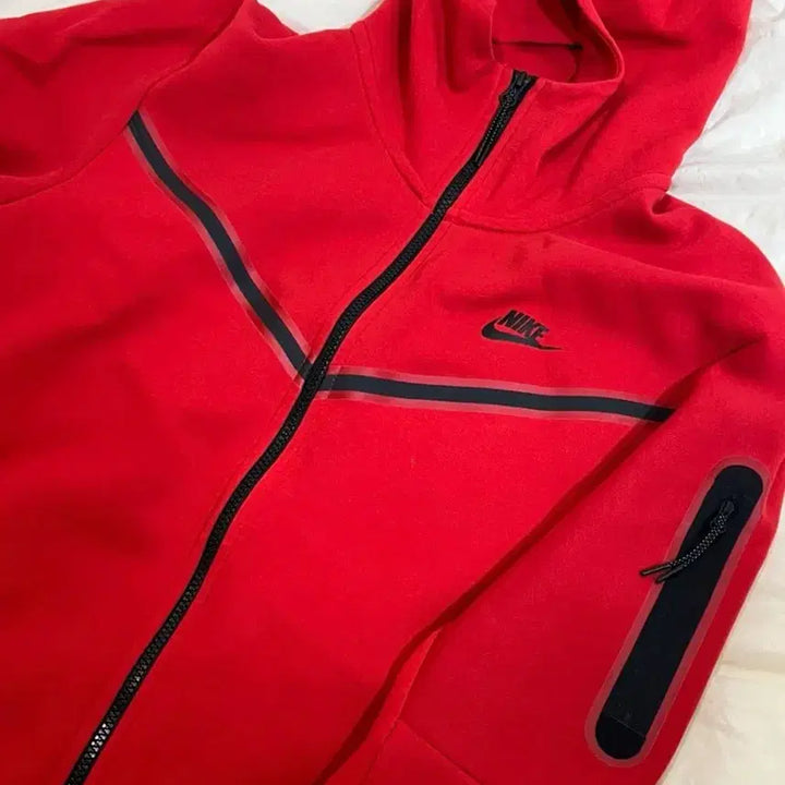 [BUNJANG] Nike Tech Fleece Hoodie University Red / 나이키 테크플리스 유니버시티 레드