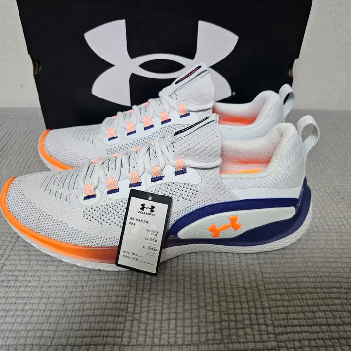 [BUNJANG] Under Armour UA Flow Dynamic Running Shoes 285 / 언더아머 UA Flow 다이나믹(285)